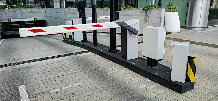 Custom Gate Design & Integration Balch Springs